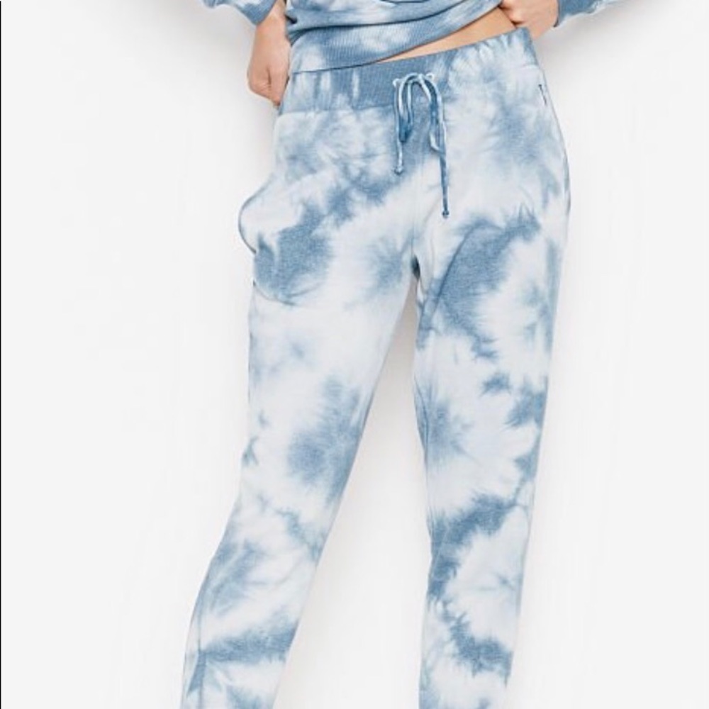 VS Cotton Fleece Mid Rise Jogger NWOT